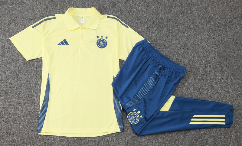 Camiseta y pantalón Ajax 24/25