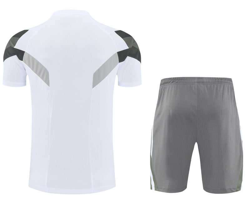Camiseta y Pantalón corto Entrenamiento Real Madrid 25/26