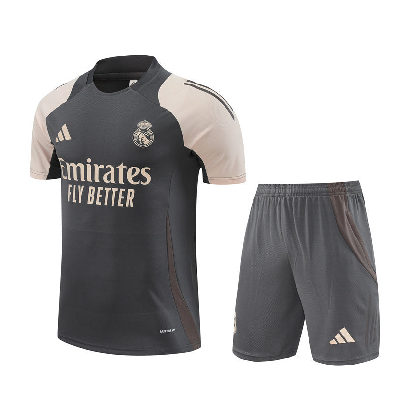 Camiseta y Pantalón corto Entrenamiento Real Madrid 24/25