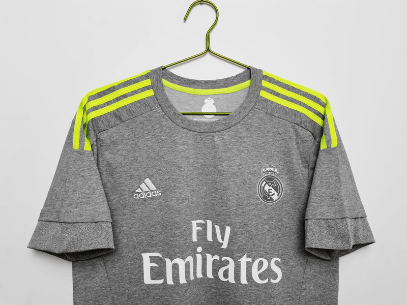 Camiseta Real Madrid Retro 15/16