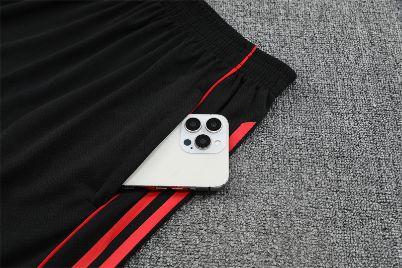 Camiseta y Pantalones Cortos para Niño Manchester United 25/26