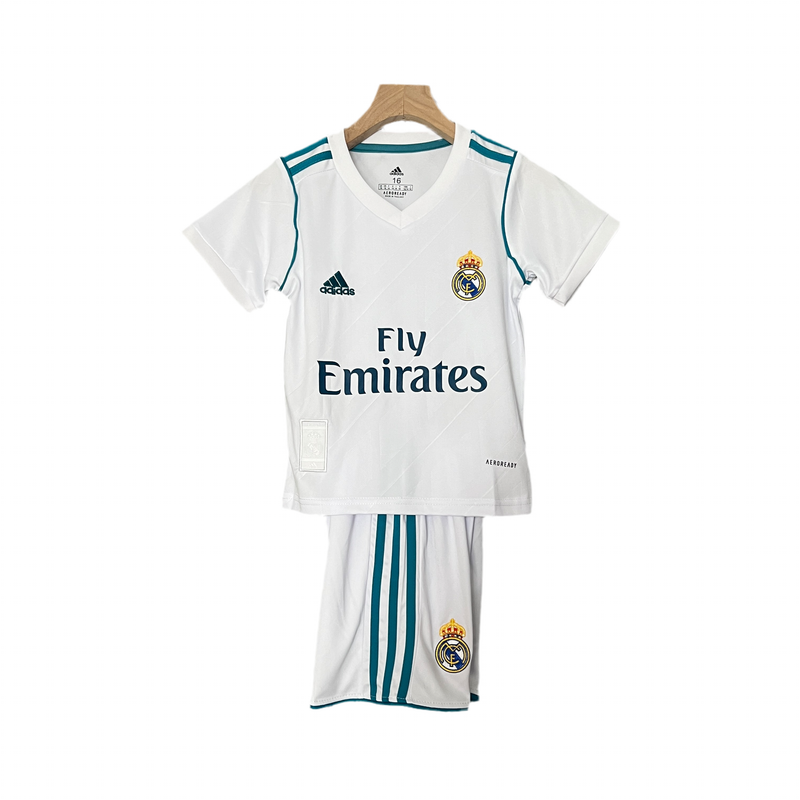 Camiseta y Pantalones Cortos Niños Real Madrid Home Retro 17/18