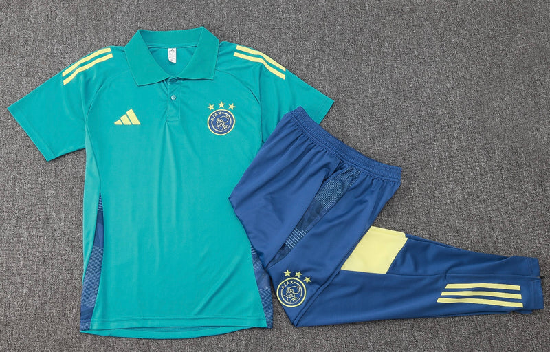 Camiseta y pantalón Ajax 24/25