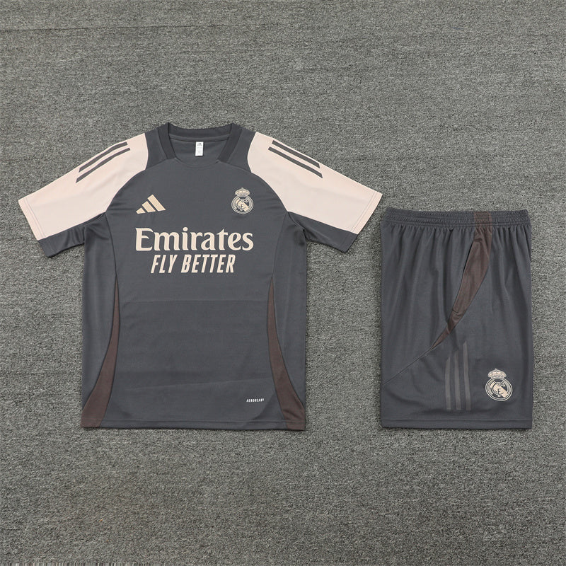 Camiseta y Pantalón corto Entrenamiento Real Madrid 24/25