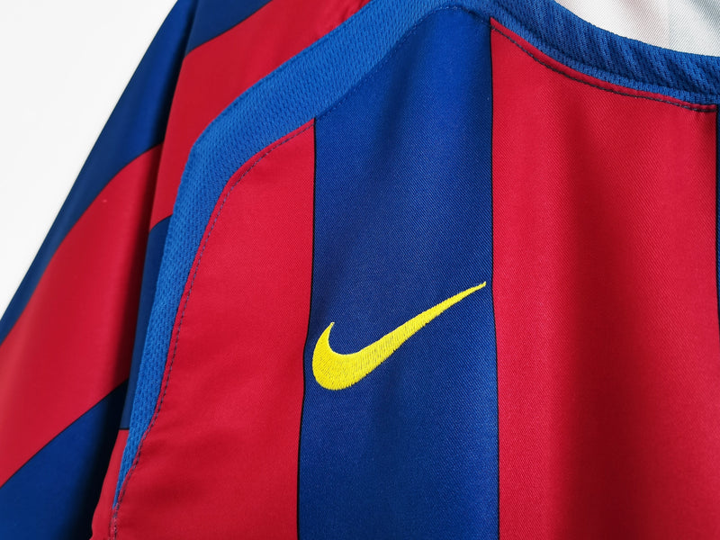 Camiseta FC Barcelona Retro 05/06