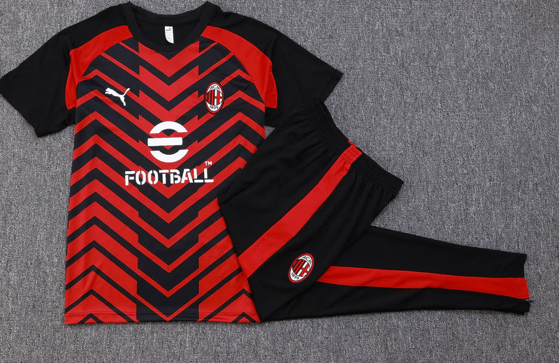 Camiseta y pantalón AC Milan 23/24