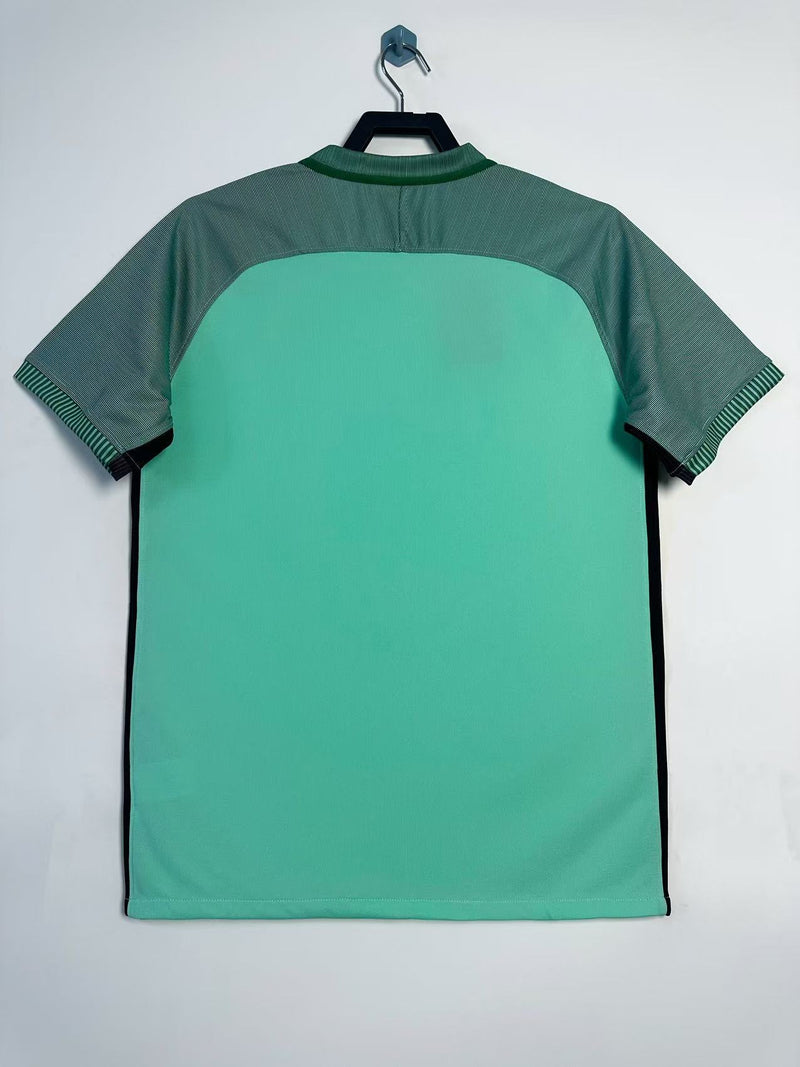 Camiseta Portugal Retro 2016