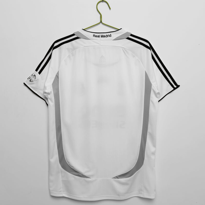 Camiseta Real Madrid Retro 06/07