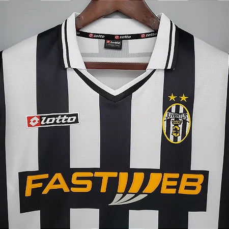 Camiseta Retro Juventus Home 01/02