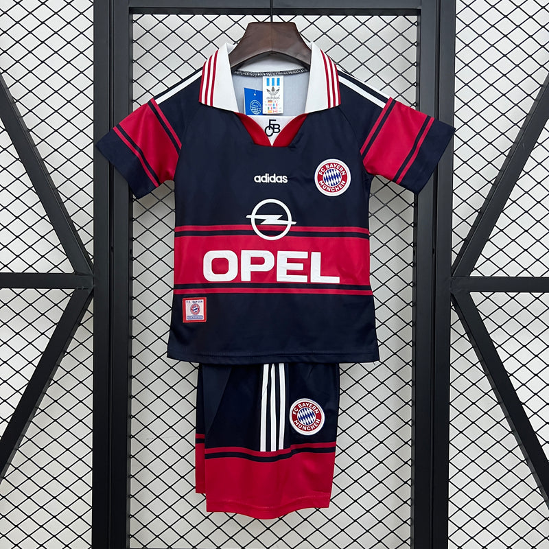 Camiseta y Pantalones Cortos para Niños Retro Bayern de Múnich 97/99