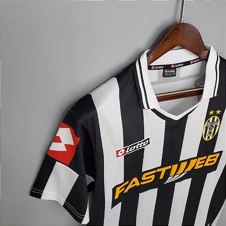 Camiseta Retro Juventus Home 01/02