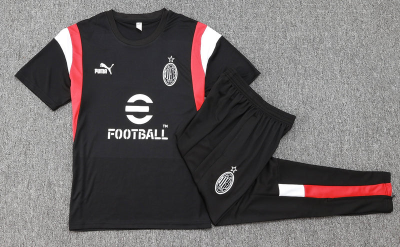 Camiseta y pantalón AC Milan 23/24