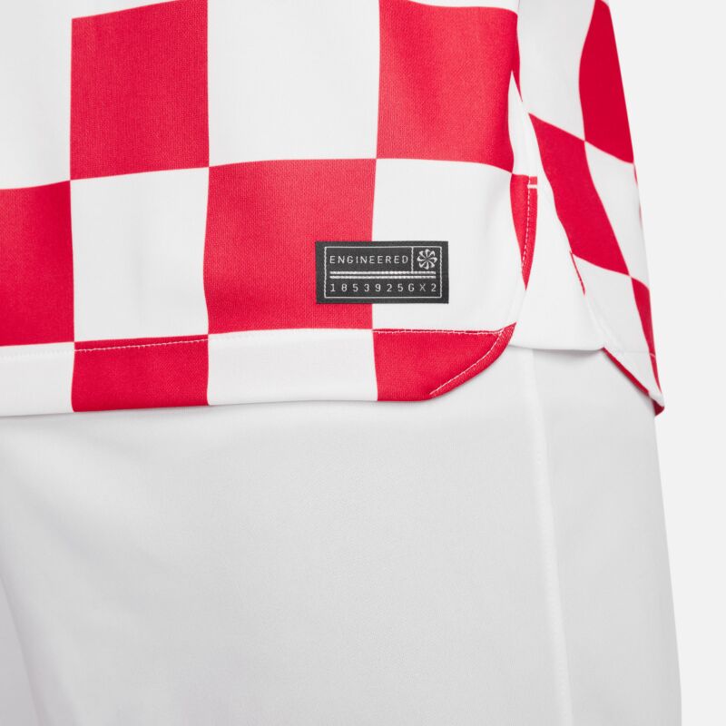 Camiseta Croacia Home 2022-2023 incl. Parche de la Liga de las Naciones y la Fundación